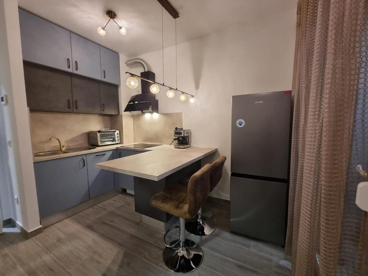 Booking Beautifull Studio Apartment Bell With Balcony And Sea View In Zadar Luaran gambar