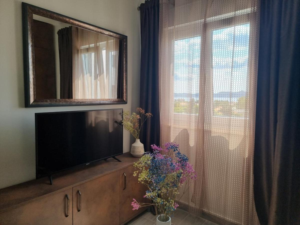 Booking Beautifull Studio Apartment Bell With Balcony And Sea View In Zadar Luaran gambar